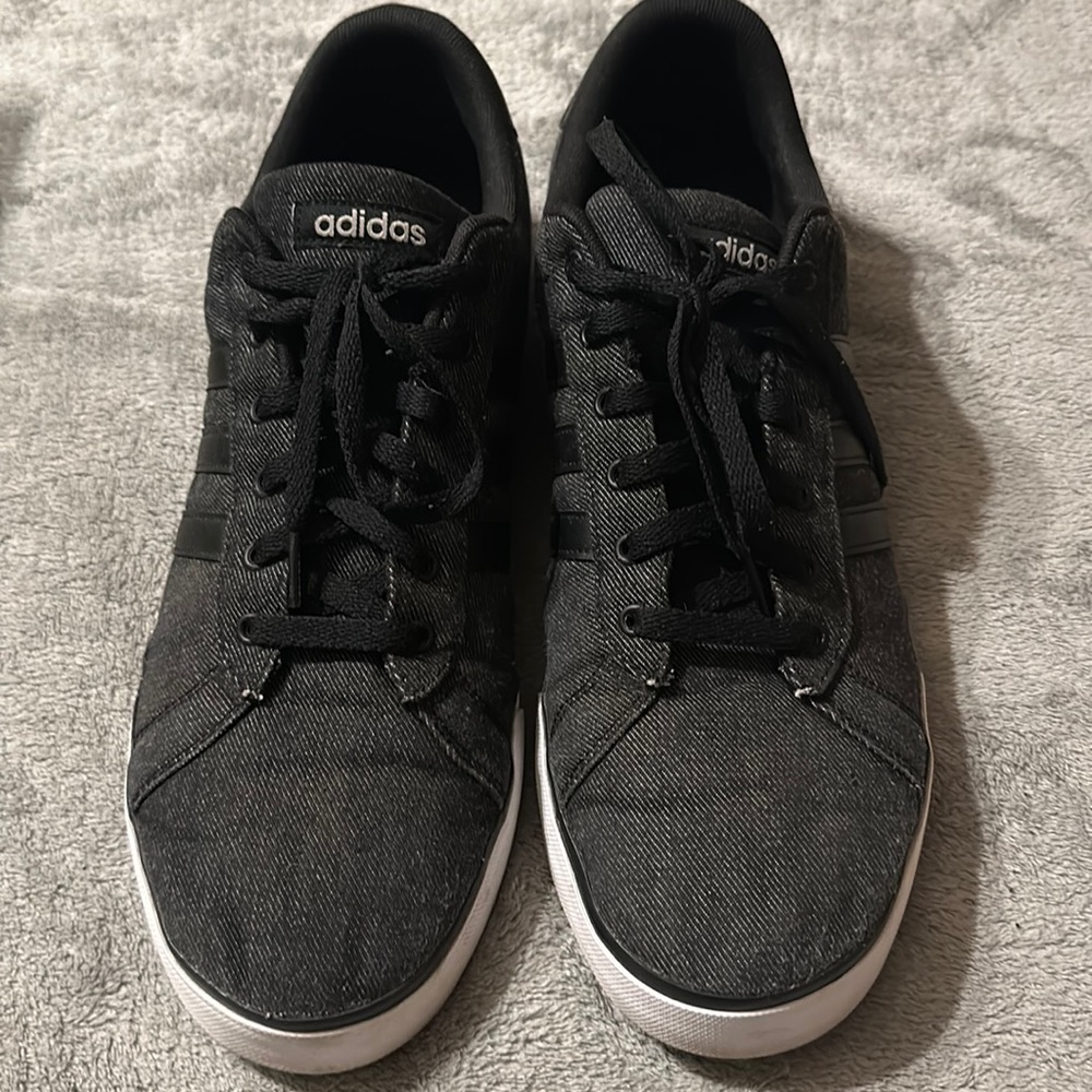 Adidas SE Dailey Vulcan athletic shoes, size 14, color black